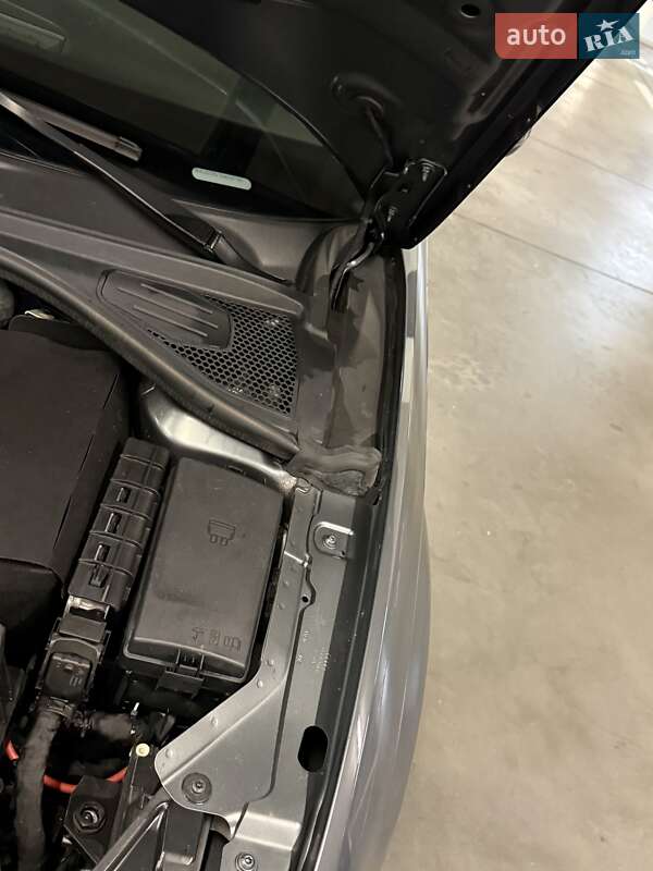 Хэтчбек Audi A3 2016 в Киеве