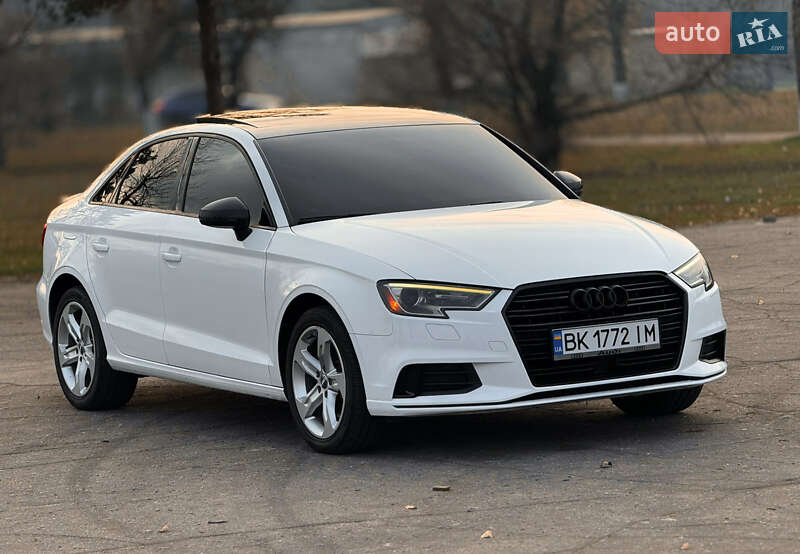 Седан Audi A3 2016 в Каменском фото 2 Седан Audi A3 2016 в Каменском