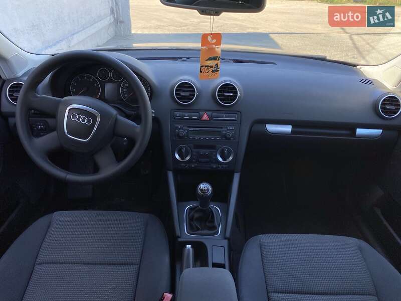 Хэтчбек Audi A3 2005 в Вознесенске фото 9 Хэтчбек Audi A3 2005 в Вознесенске