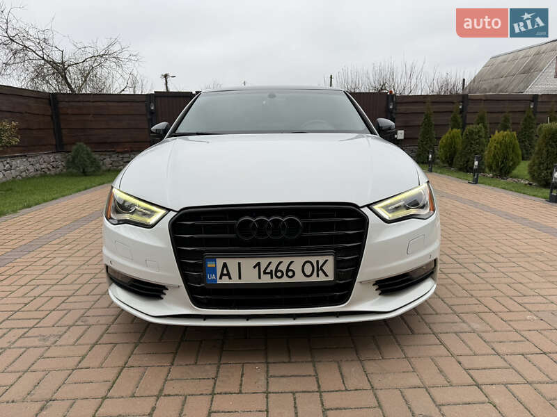 Седан Audi A3 2015 в Киеве