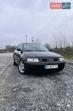 Хэтчбек Audi A3 1999 в Львове