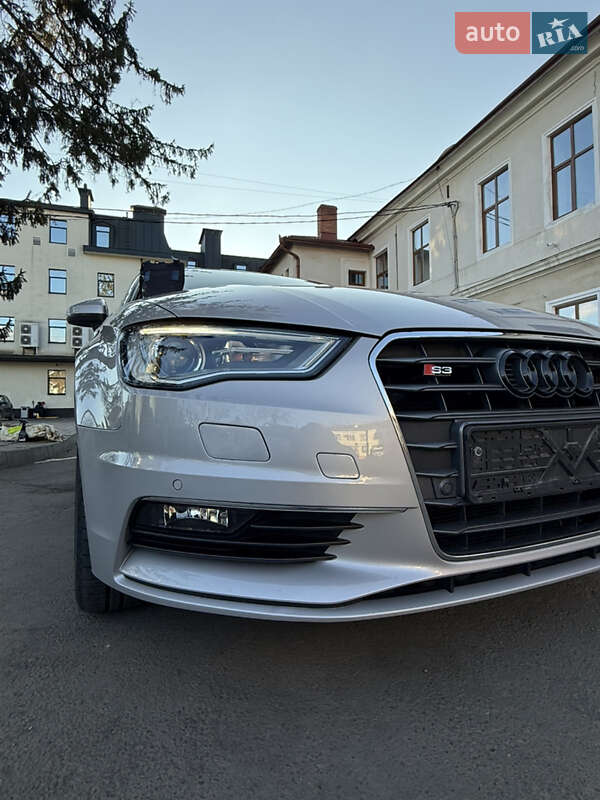 Седан Audi A3 2013 в Ивано-Франковске