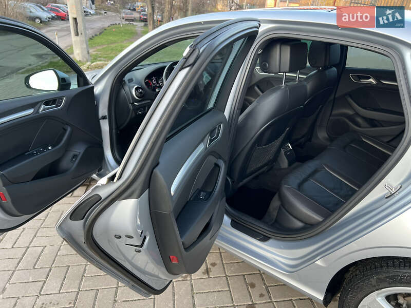 Седан Audi A3 2015 в Киеве фото 18 Седан Audi A3 2015 в Киеве