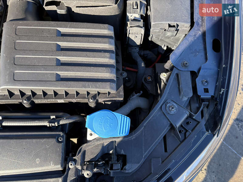 Седан Audi A3 2016 в Коростене