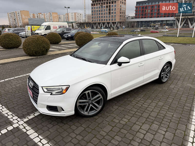 Седан Audi A3 2018 в Львове фото 11 Седан Audi A3 2018 в Львове