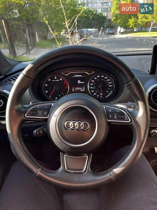 Седан Audi A3 2014 в Полтаве