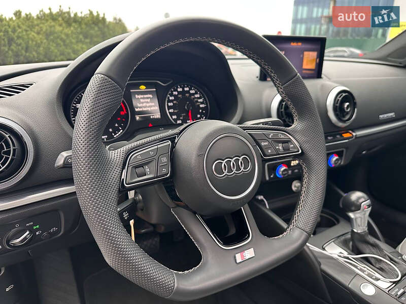Седан Audi A3 2019 в Киеве
