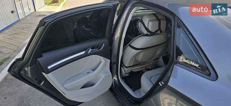 Седан Audi A3 2014 в Ивано-Франковске