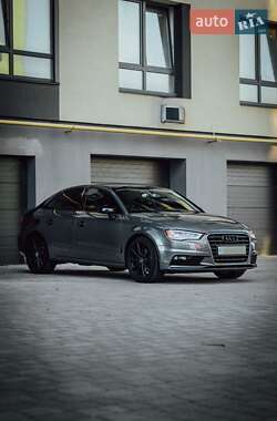 Седан Audi A3 2014 в Ивано-Франковске