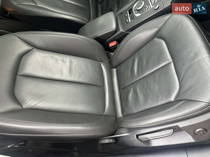 Хэтчбек Audi A3 2015 в Киеве