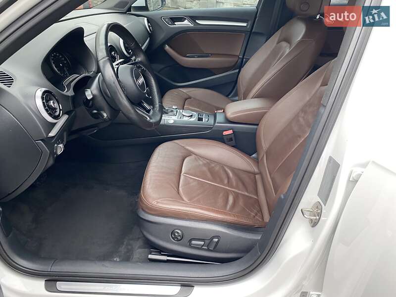 Хэтчбек Audi A3 2017 в Ровно фото 12 Хэтчбек Audi A3 2017 в Ровно