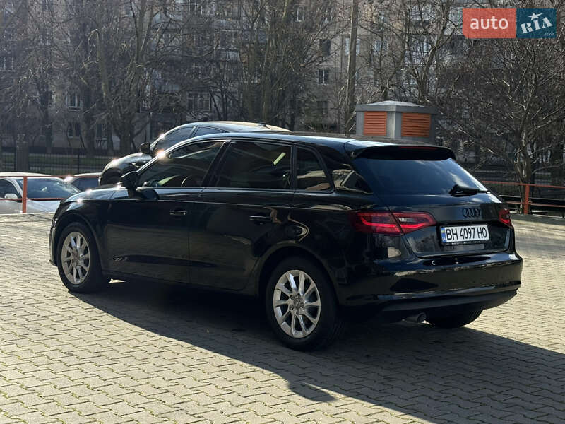 Хэтчбек Audi A3 2015 в Одессе фото 13 Хэтчбек Audi A3 2015 в Одессе