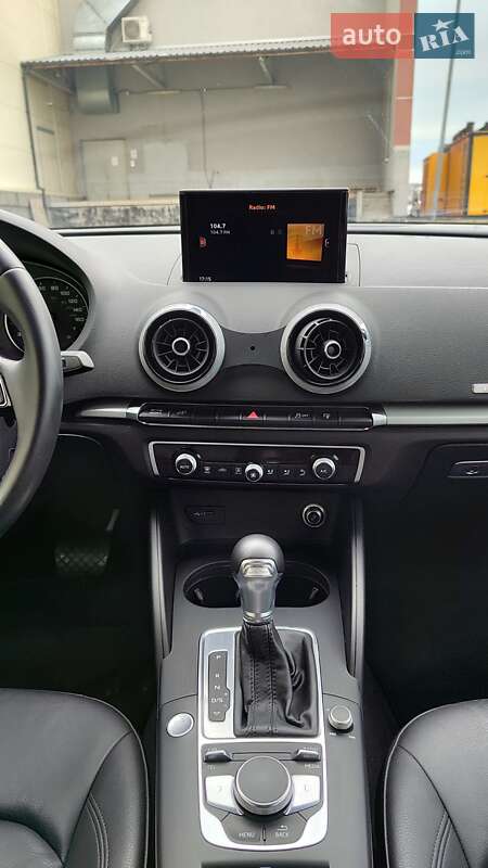 Хэтчбек Audi A3 2016 в Львове фото 18 Хэтчбек Audi A3 2016 в Львове