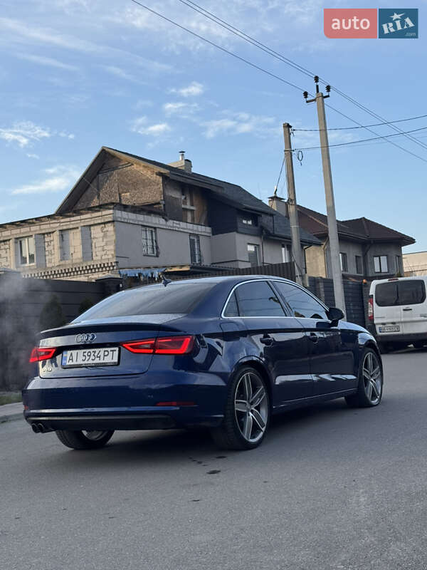 Седан Audi A3 2014 в Софиевской Борщаговке