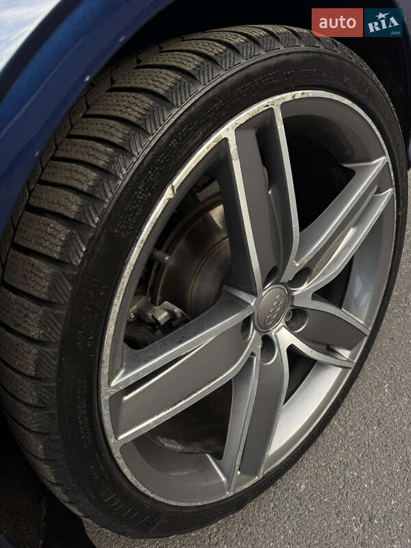 Седан Audi A3 2014 в Софиевской Борщаговке