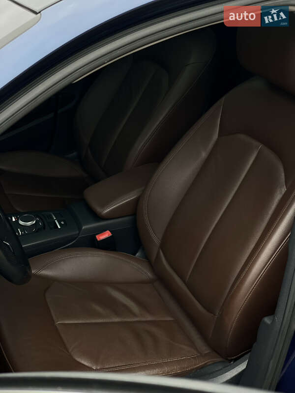 Седан Audi A3 2014 в Днепре