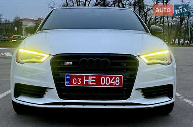 Седан Audi A3 2015 в Киеве