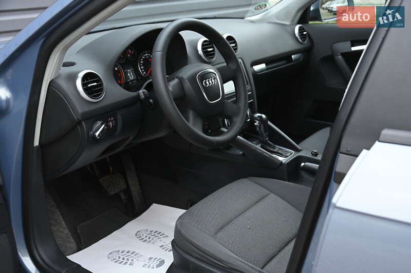 Хэтчбек Audi A3 2009 в Бердичеве