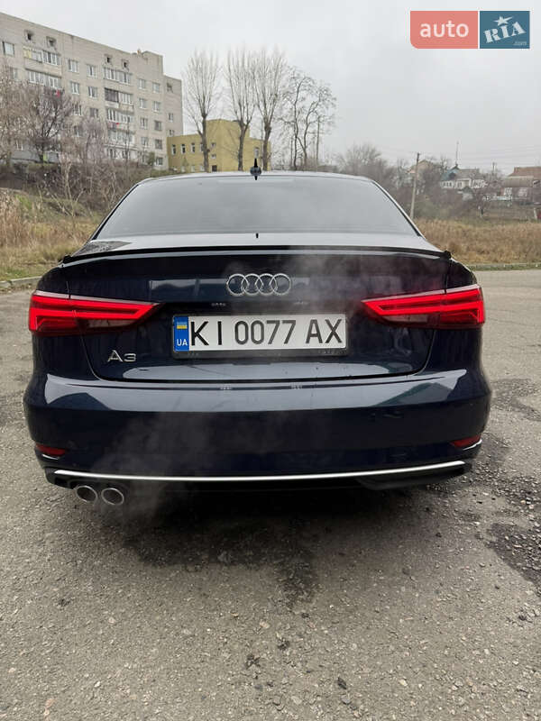 Седан Audi A3 2016 в Белой Церкви