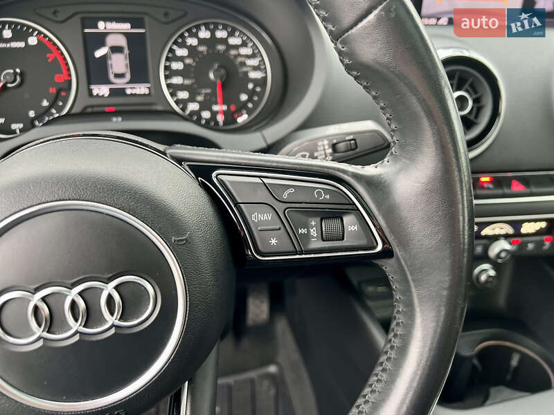 Седан Audi A3 2017 в Киеве фото 21 Седан Audi A3 2017 в Киеве