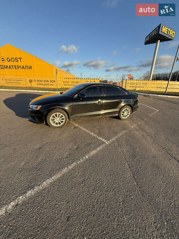 Седан Audi A3 2014 в Полтаве