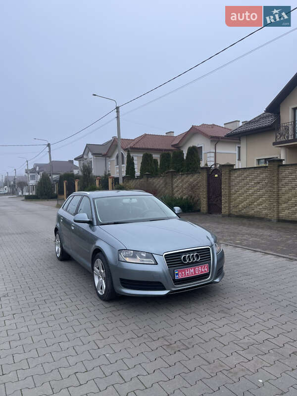 Хэтчбек Audi A3 2009 в Ровно