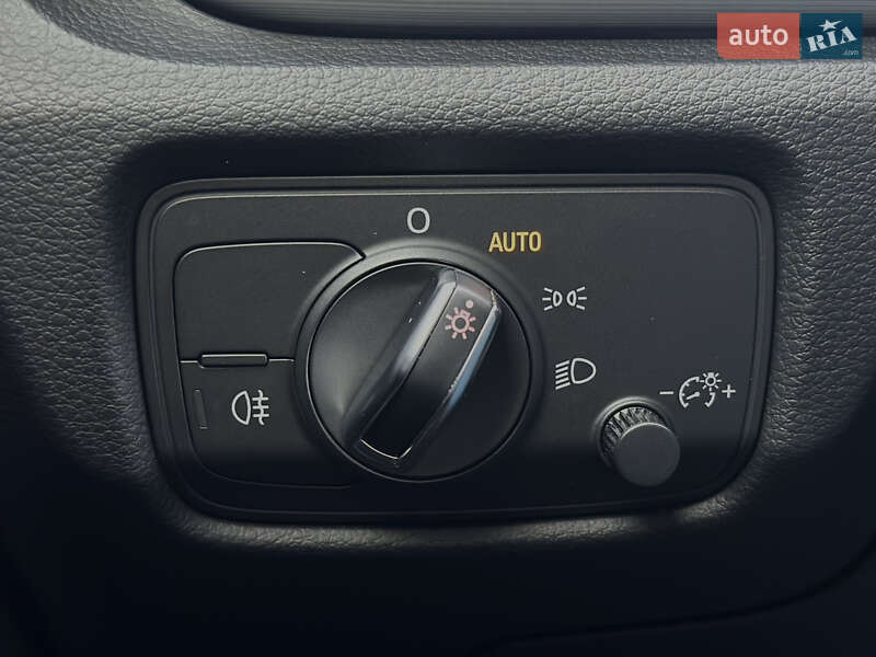 Седан Audi A3 2014 в Львове