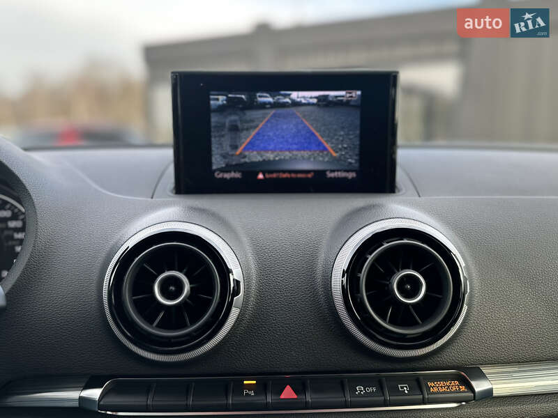 Седан Audi A3 2014 в Львове