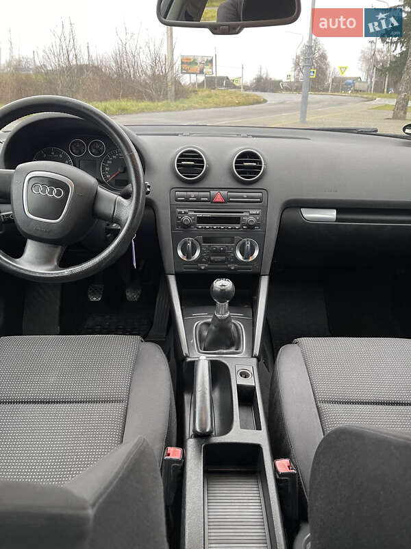 Хэтчбек Audi A3 2005 в Староконстантинове