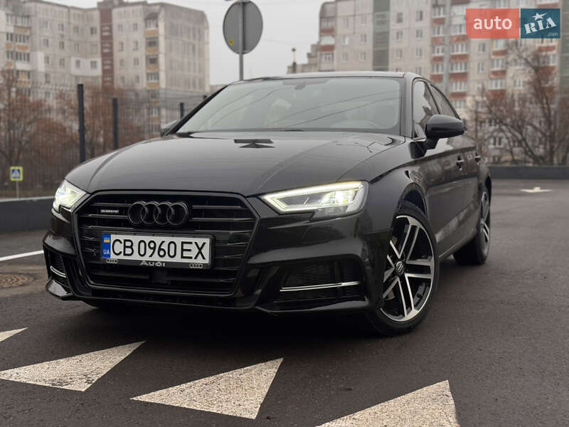 Седан Audi A3 2016 в Чернигове