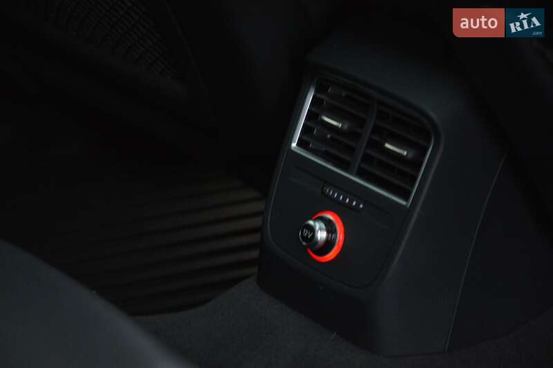 Седан Audi A3 2016 в Киеве