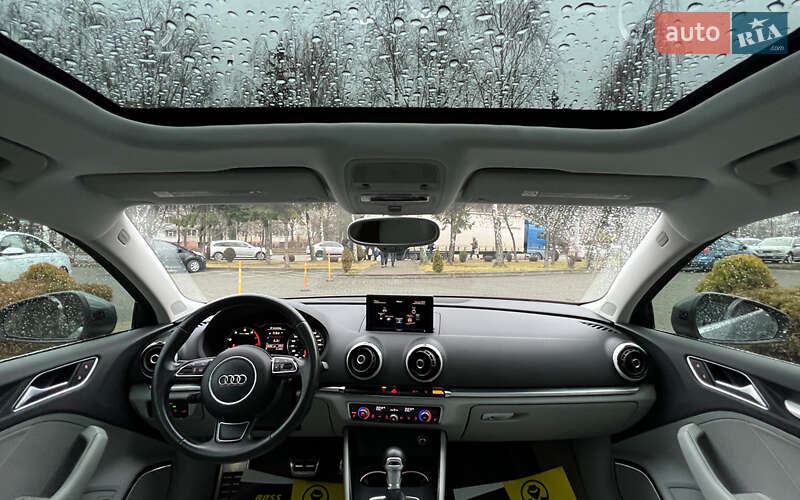 Седан Audi A3 2014 в Львові