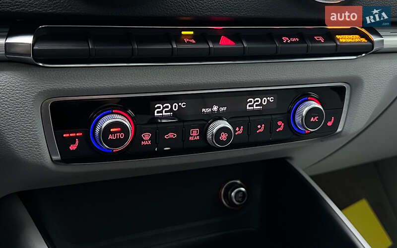 Седан Audi A3 2014 в Львові