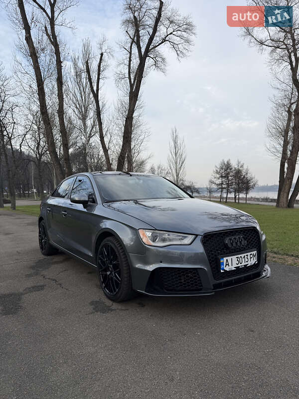 Седан Audi A3 2015 в Киеве
