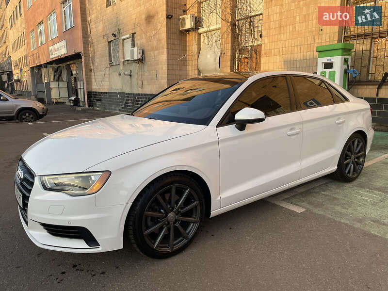 Седан Audi A3 2015 в Киеве фото 4 Седан Audi A3 2015 в Киеве