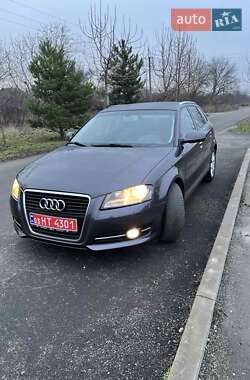 Хэтчбек Audi A3 2010 в Корсуне-Шевченковском