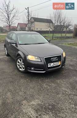 Хэтчбек Audi A3 2010 в Корсуне-Шевченковском