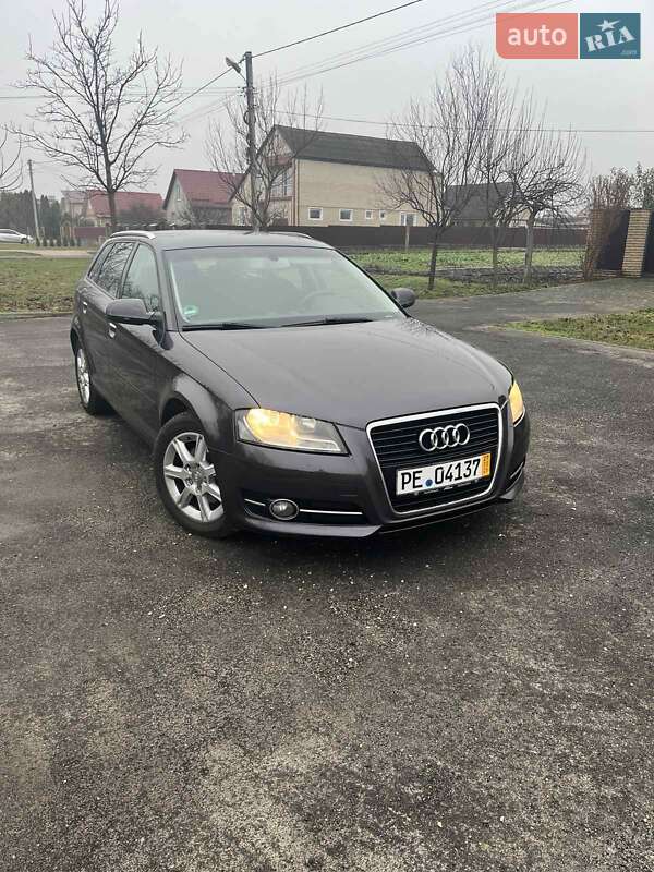 Хетчбек Audi A3 2010 в Корсунь-Шевченківському фото Хетчбек Audi A3 2010 в Корсунь-Шевченківському