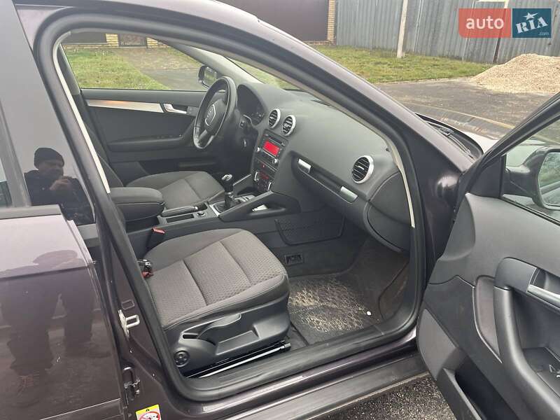 Хетчбек Audi A3 2010 в Корсунь-Шевченківському фото 7 Хетчбек Audi A3 2010 в Корсунь-Шевченківському
