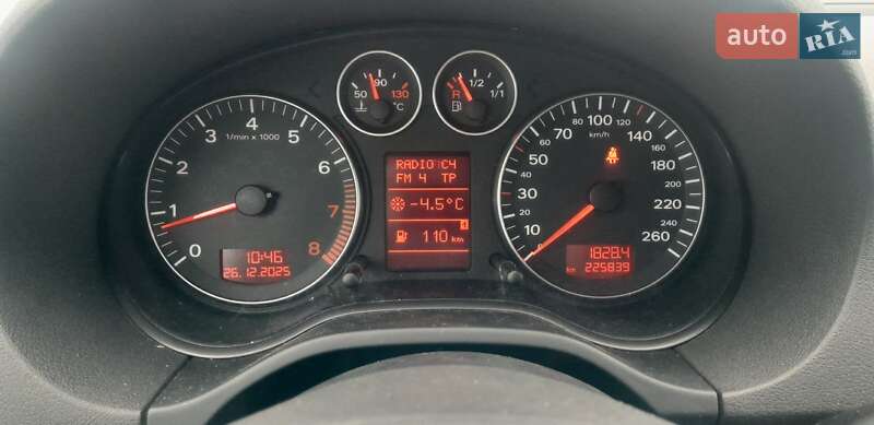 Хэтчбек Audi A3 2007 в Кицмани фото 8 Хэтчбек Audi A3 2007 в Кицмани