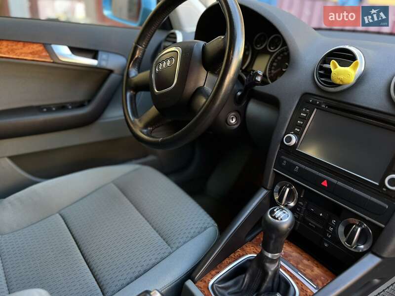 Хетчбек Audi A3 2010 в Ужгороді