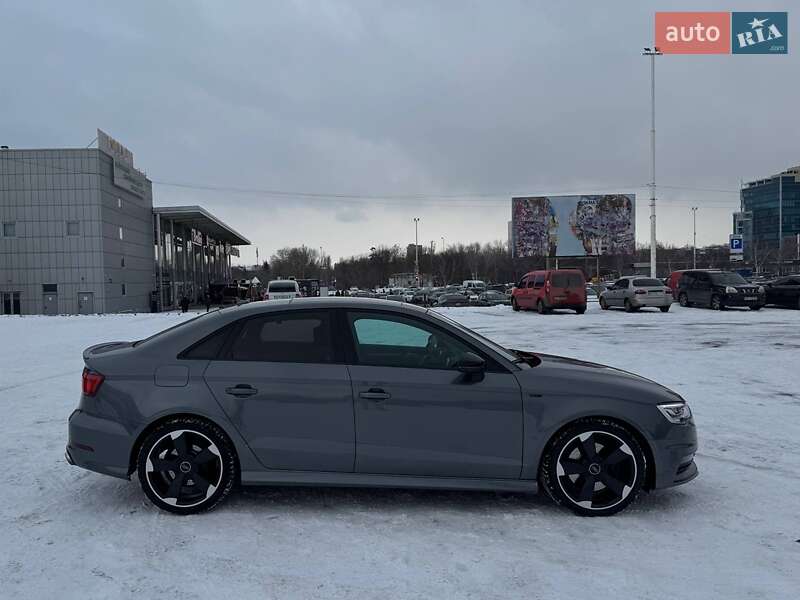 Седан Audi A3 2016 в Запоріжжі фото 3 Седан Audi A3 2016 в Запоріжжі