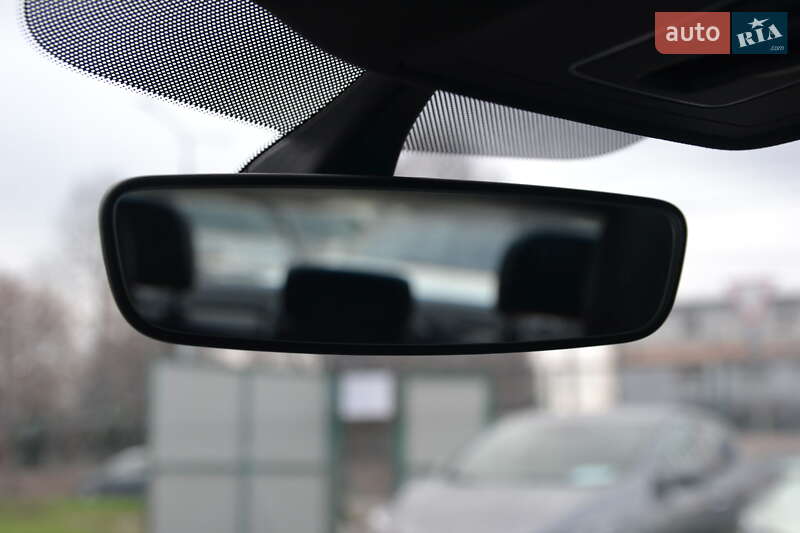 Седан Audi A3 2017 в Луцке