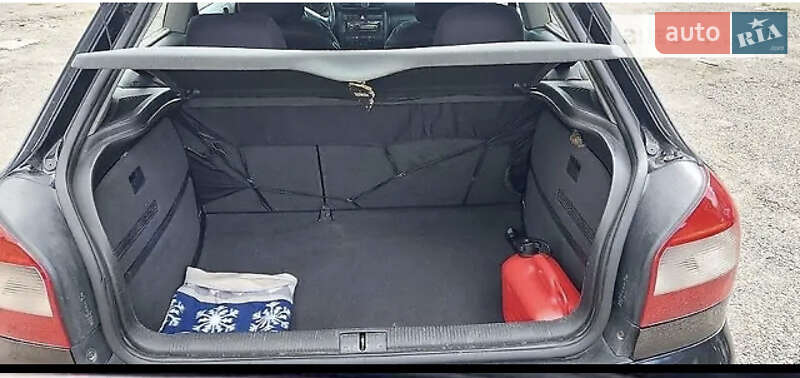 Хэтчбек Audi A3 2000 в Черняхове