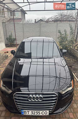 Седан Audi A3 2015 в Николаеве