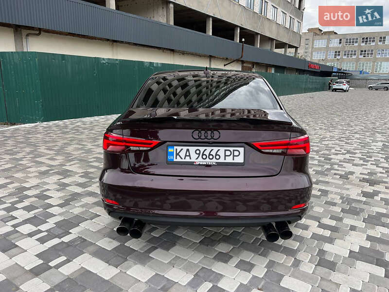 Седан Audi A3 2014 в Киеве