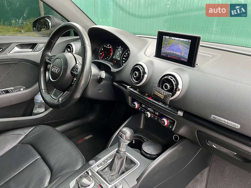 Седан Audi A3 2014 в Киеве