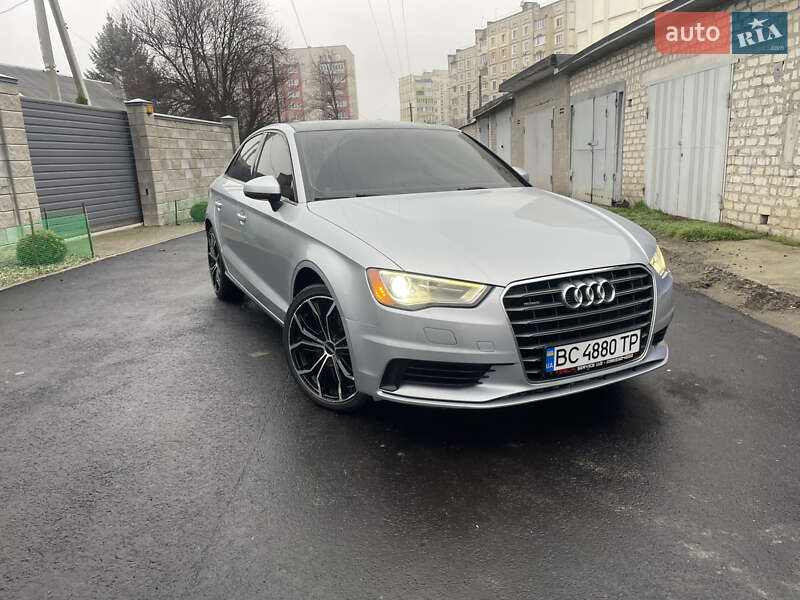 Седан Audi A3 2015 в Харькове