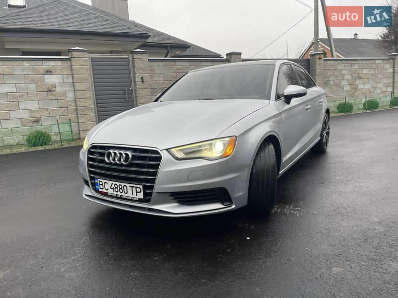 Седан Audi A3 2015 в Харькове