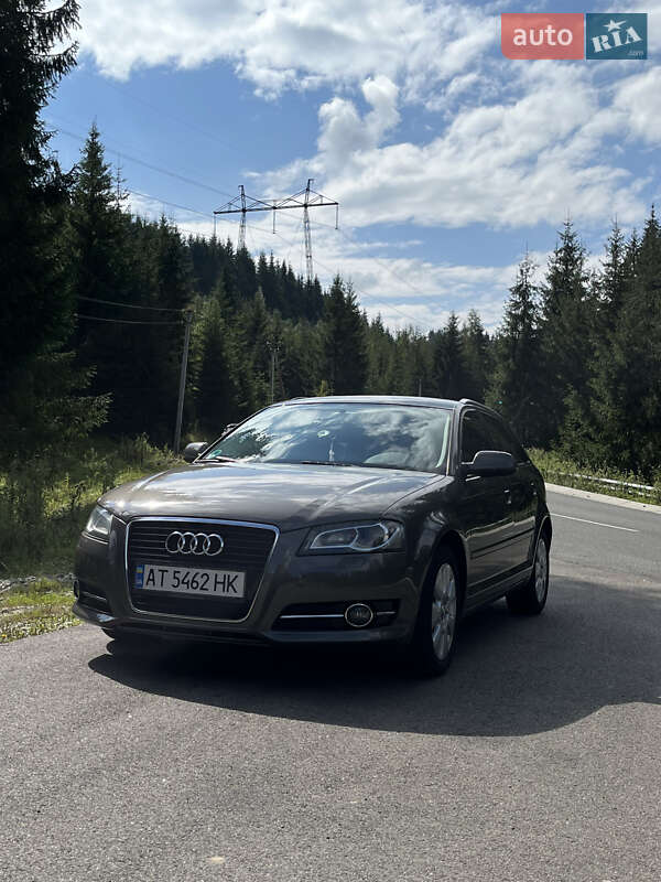 Хетчбек Audi A3 2012 в Долині